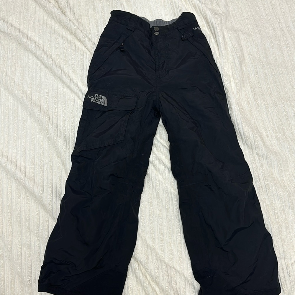North Face insulated ski pant Boys size small nearly new